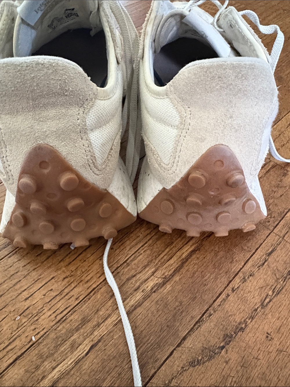 New Balance 327 Off-White Suede & canvas Sneakers - Picture 4 of 9